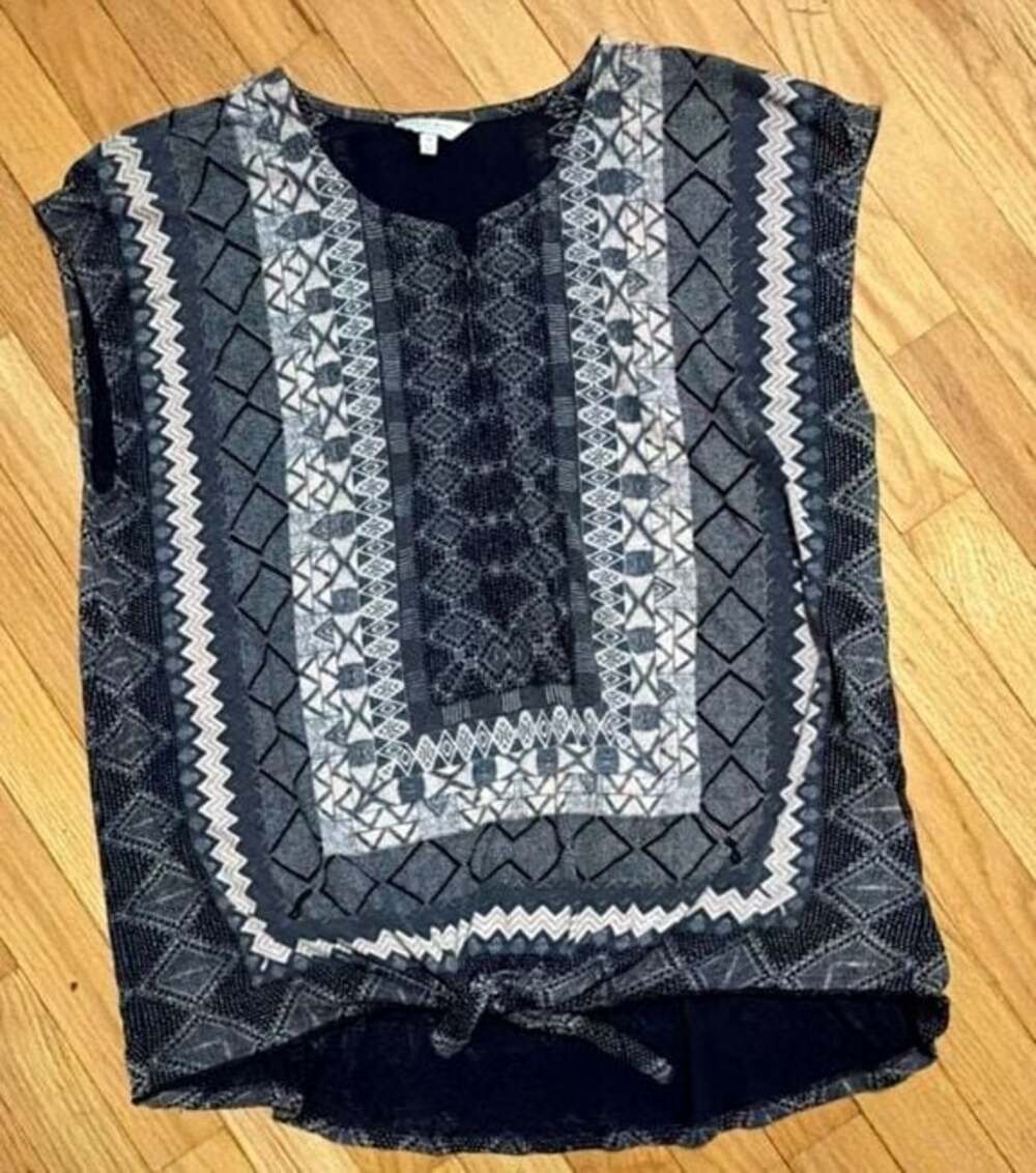 Lucky Brand Geometric Aztec Print Split Neck Tie-Front Sleeveless Top